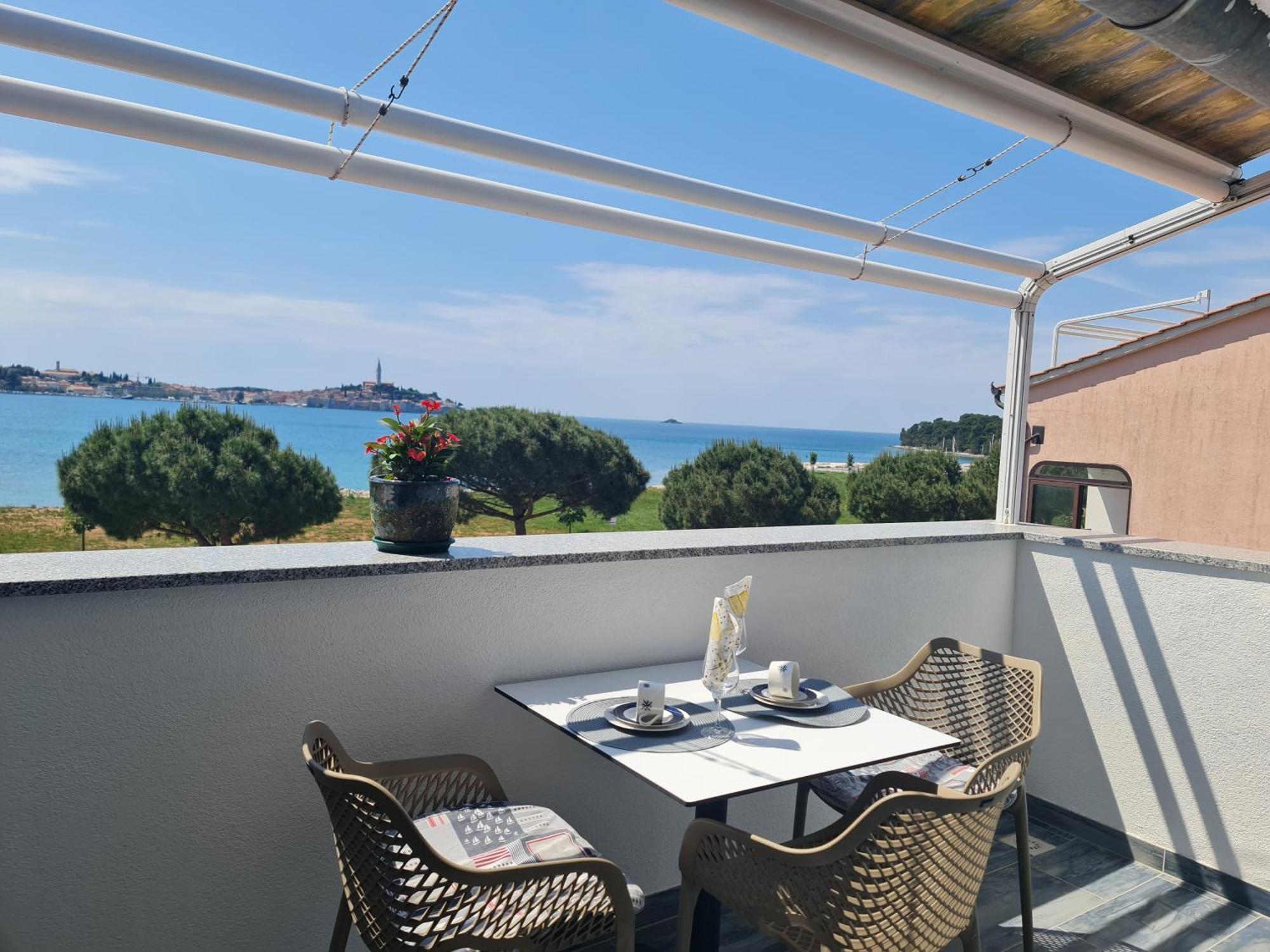 Rivamare - Rovinj Hotel Exterior foto