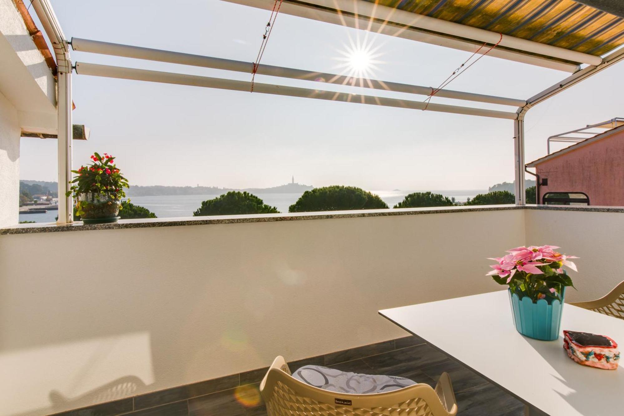 Rivamare - Rovinj Hotel Exterior foto